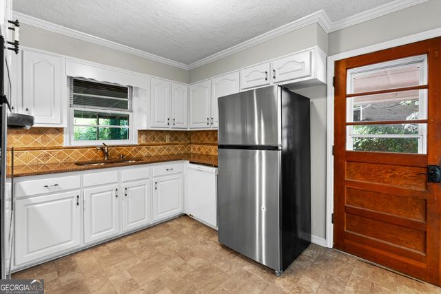 217 Hilltop Drive, Peachtree City, GA 30269