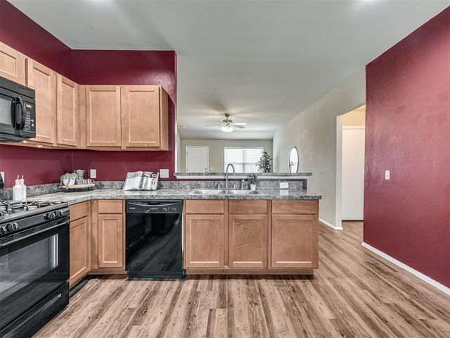 1800 Schooner Road, El Reno, OK 73036