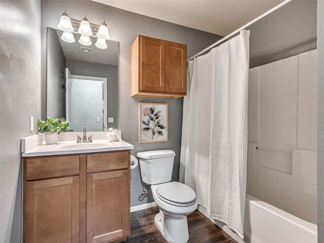 1800 Schooner Road, El Reno, OK 73036