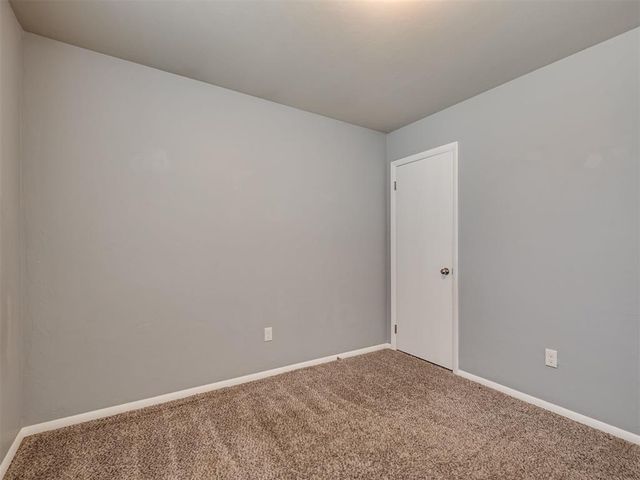 1800 Schooner Road, El Reno, OK 73036