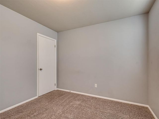 1800 Schooner Road, El Reno, OK 73036