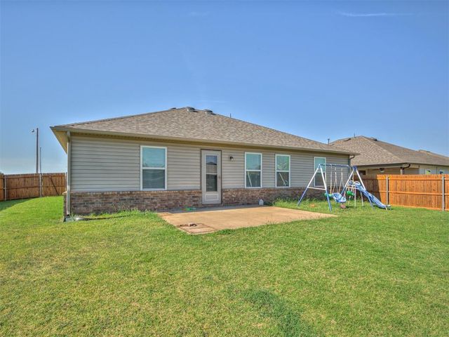 1800 Schooner Road, El Reno, OK 73036