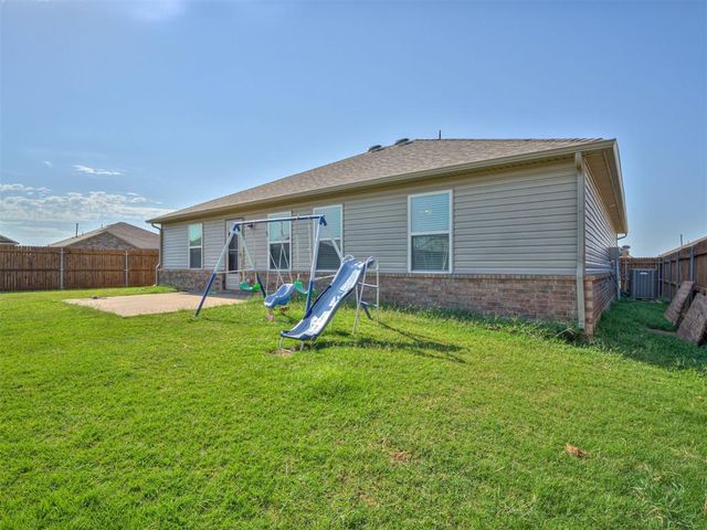1800 Schooner Road, El Reno, OK 73036