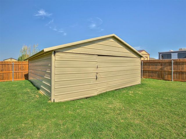 1800 Schooner Road, El Reno, OK 73036