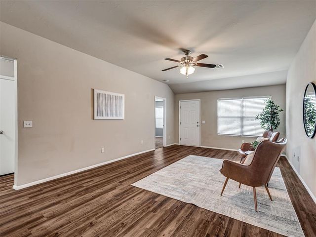 1800 Schooner Road, El Reno, OK 73036