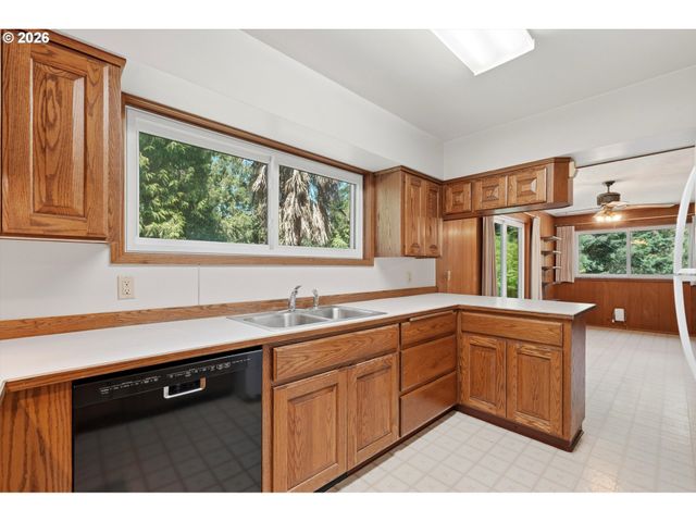 31451 Sw GRAHAMS FERRY Rd, Wilsonville, OR 97070