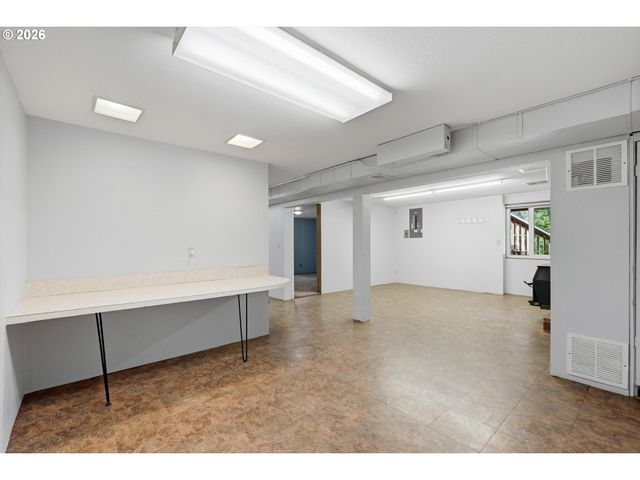 31451 Sw GRAHAMS FERRY Rd, Wilsonville, OR 97070