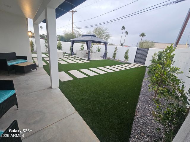 2817 N 71ST Place, Scottsdale, AZ 85257