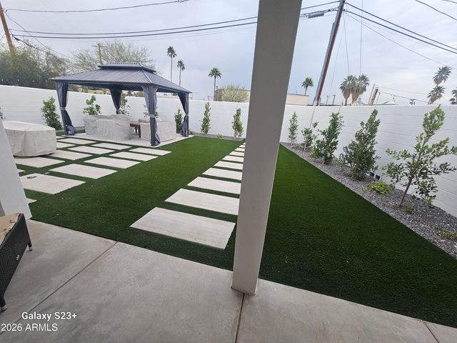 2817 N 71ST Place, Scottsdale, AZ 85257