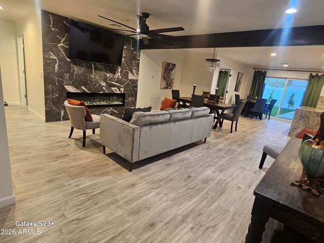 2817 N 71ST Place, Scottsdale, AZ 85257