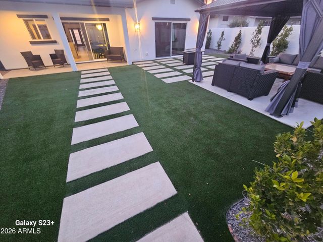 2817 N 71ST Place, Scottsdale, AZ 85257