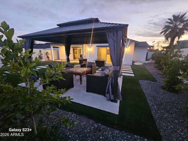 2817 N 71ST Place, Scottsdale, AZ 85257