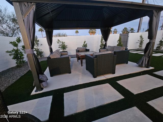 2817 N 71ST Place, Scottsdale, AZ 85257