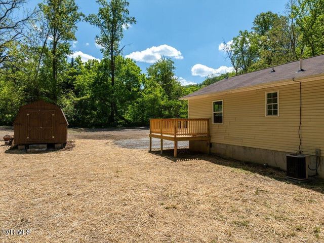 761 Ryder Church Road, Bluff City, TN 37618