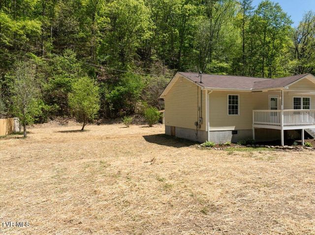 761 Ryder Church Road, Bluff City, TN 37618