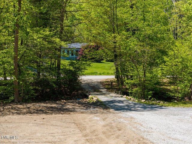 761 Ryder Church Road, Bluff City, TN 37618