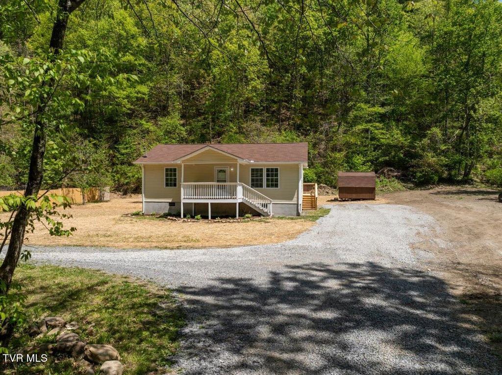 761 Ryder Church Road, Bluff City, TN 37618