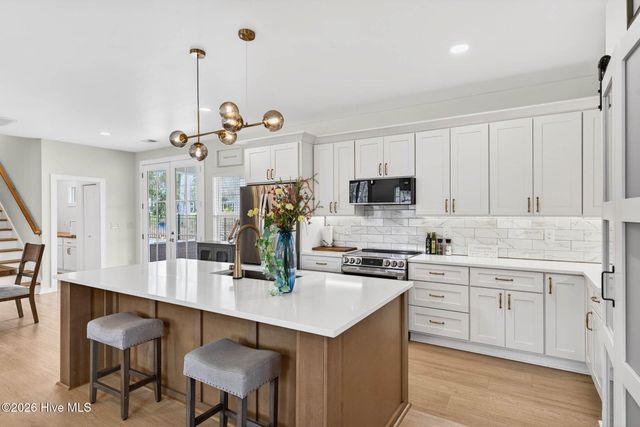 1708 Oakbrook Drive SW, Ocean Isle Beach, NC 28469