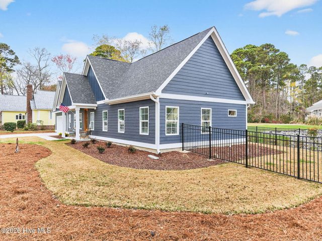 1708 Oakbrook Drive SW, Ocean Isle Beach, NC 28469