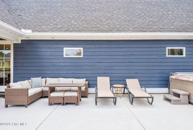 1708 Oakbrook Drive SW, Ocean Isle Beach, NC 28469