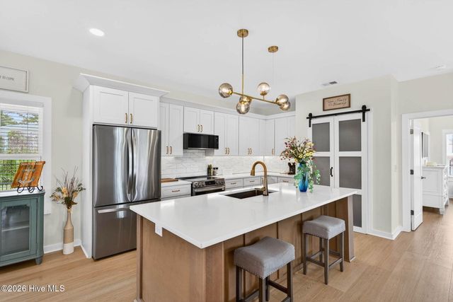 1708 Oakbrook Drive SW, Ocean Isle Beach, NC 28469