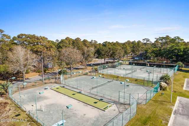 1708 Oakbrook Drive SW, Ocean Isle Beach, NC 28469