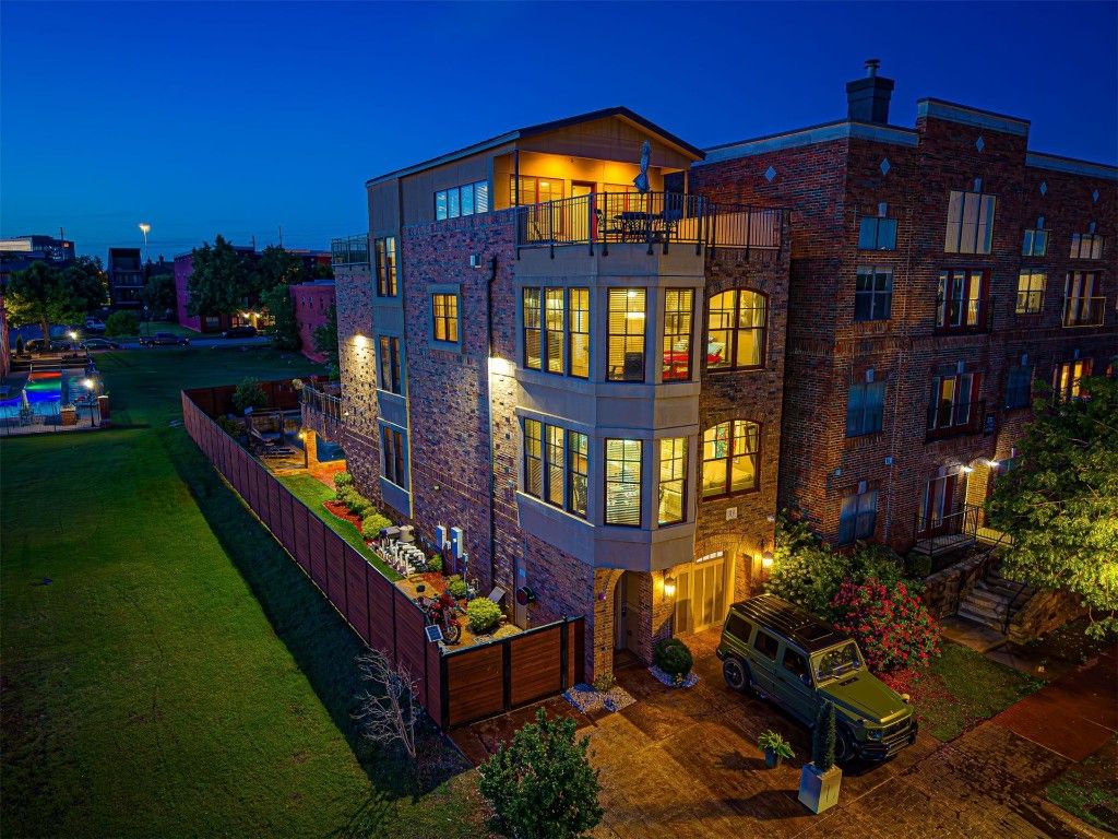 319 NE 1st Street, Oklahoma City, OK 73104