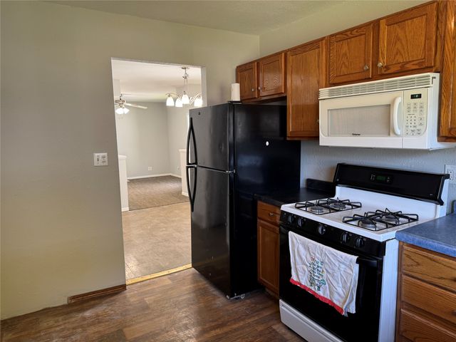 4007 7th Street, Des Moines, IA 50313