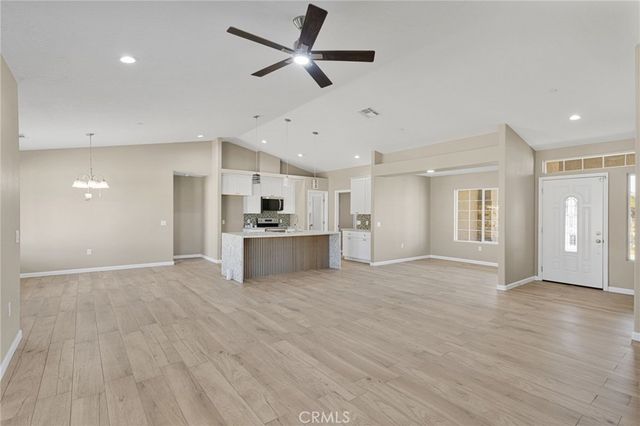 17837 Sultana Street, Hesperia, CA 92345