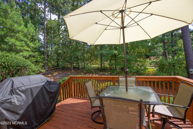 2165 Longleaf Drive SW, Pinehurst, NC 28374