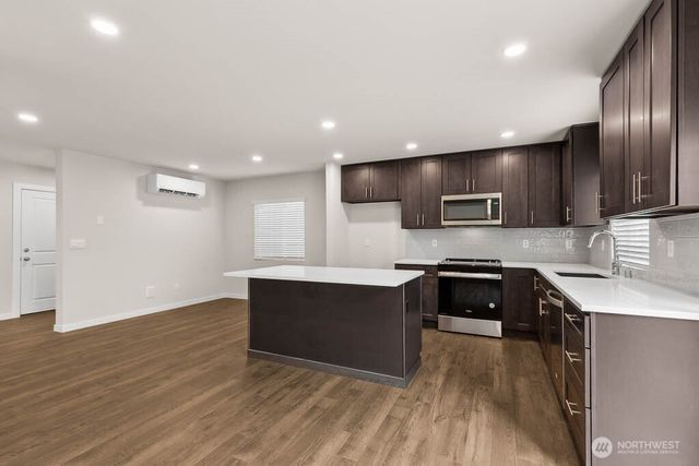 3813 194th Lane SE, Bothell, WA 98012