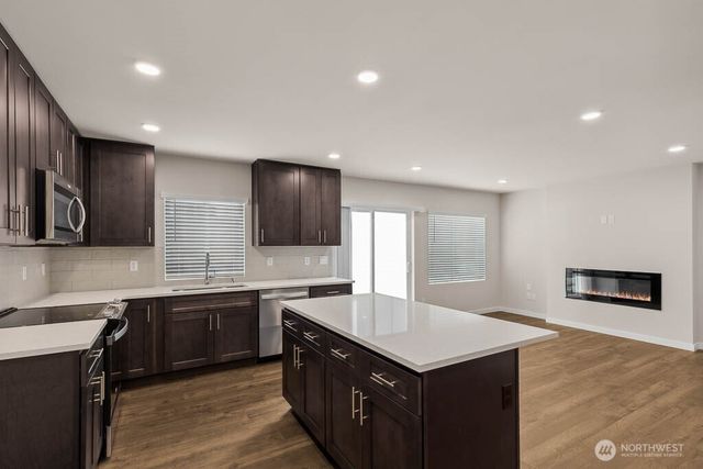 3813 194th Lane SE, Bothell, WA 98012