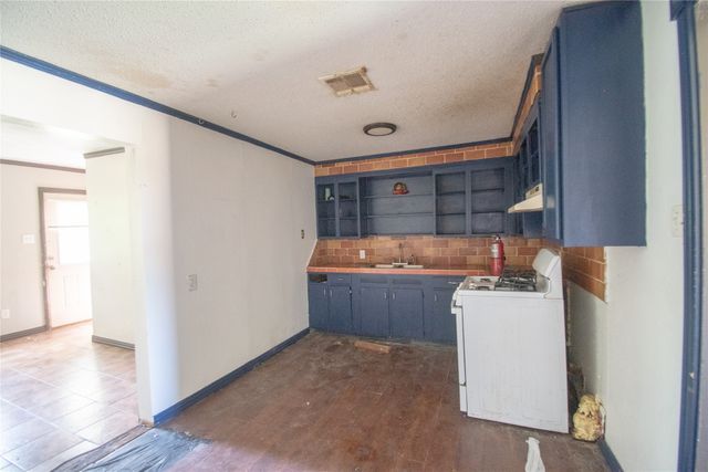 3816 SPEIGHT Avenue, Waco, TX 76711