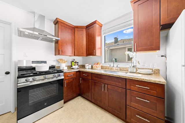 819 Bockman Road, San Lorenzo, CA 94580