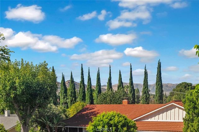 23633 Del Cerro Circle, West Hills, CA 91304