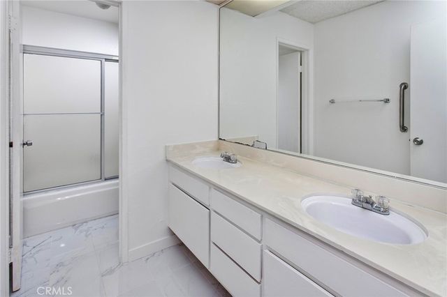 23633 Del Cerro Circle, West Hills, CA 91304