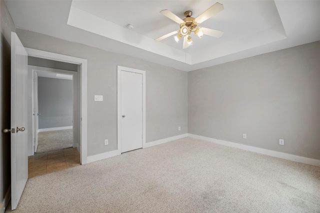 9705 Linkmeadow Lane, Houston, TX 77025