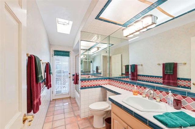 308 Somerset Drive, Placentia, CA 92870