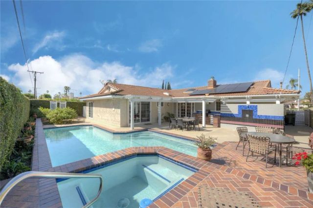 308 Somerset Drive, Placentia, CA 92870
