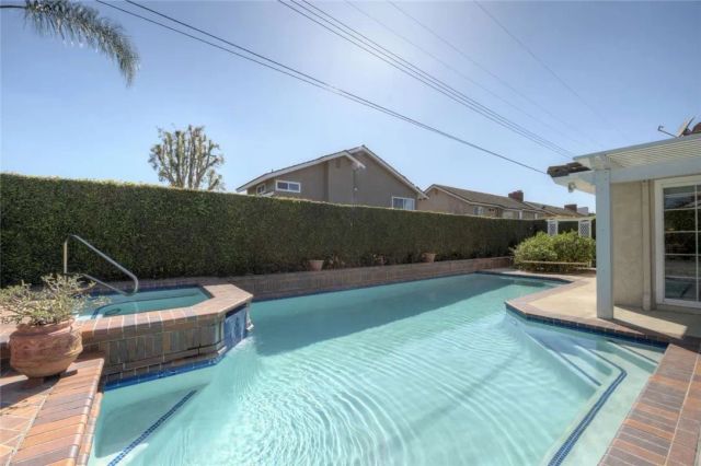 308 Somerset Drive, Placentia, CA 92870