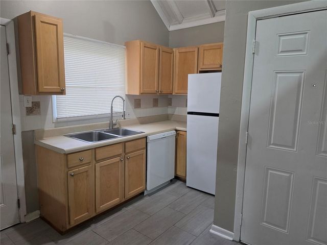 12310 TOUCHTON DRIVE 48, Tampa, FL 33617