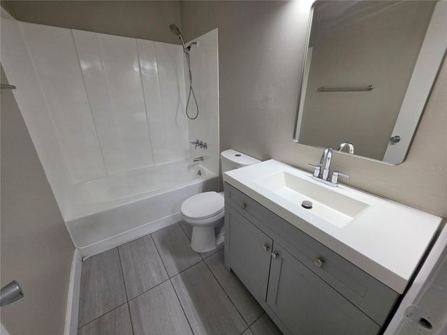 12310 TOUCHTON DRIVE 48, Tampa, FL 33617