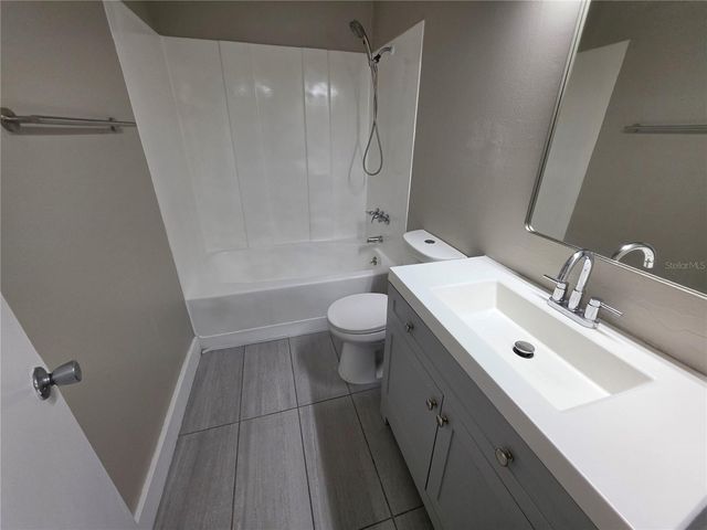 12310 TOUCHTON DRIVE 48, Tampa, FL 33617