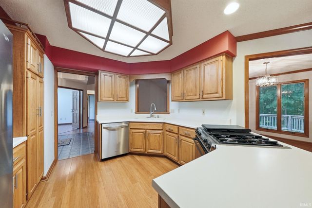 1635 Summer Glen Place, Fort Wayne, IN 46825