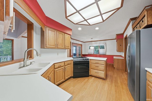 1635 Summer Glen Place, Fort Wayne, IN 46825