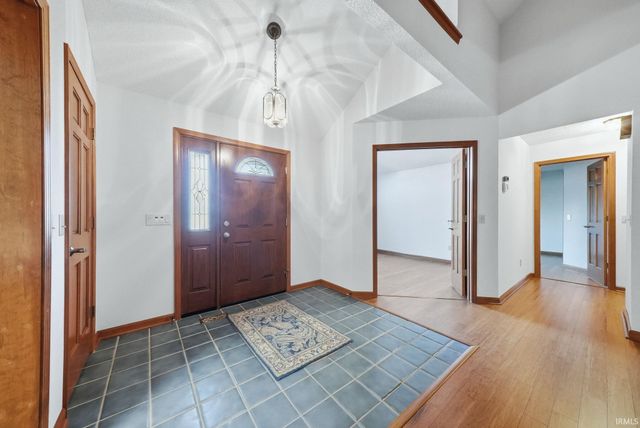 1635 Summer Glen Place, Fort Wayne, IN 46825