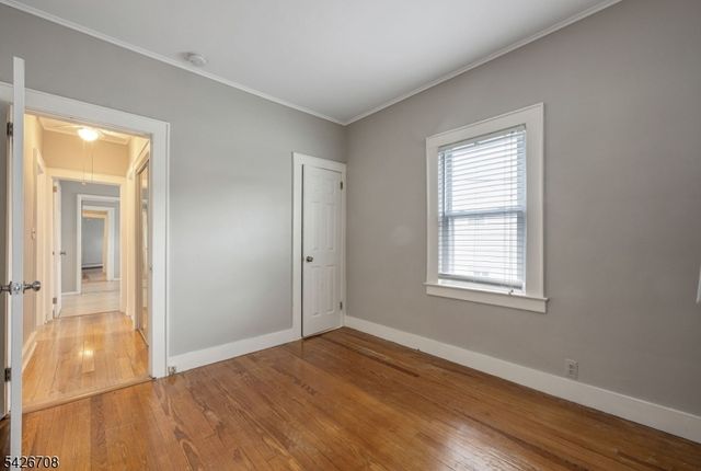 20 Catherine Ave, Saddle Brook Twp., NJ 07663