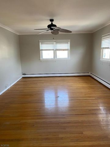 20 Catherine Ave, Saddle Brook Twp., NJ 07663