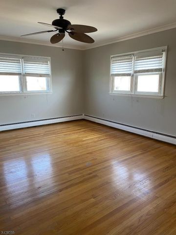 20 Catherine Ave, Saddle Brook Twp., NJ 07663