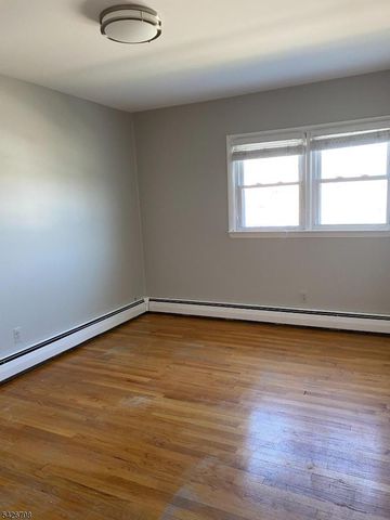 20 Catherine Ave, Saddle Brook Twp., NJ 07663